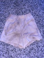 Kurze Hose/ Hot pants von pull & bear Größe M Hessen - Biebertal Vorschau