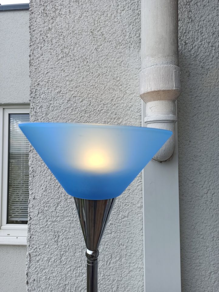 Stehlampe Deckenfluter silber in Essen