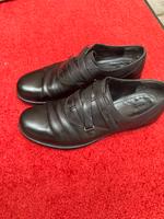 GUCCI Schuhe Leder Gr. 10,5 Berlin - Spandau Vorschau