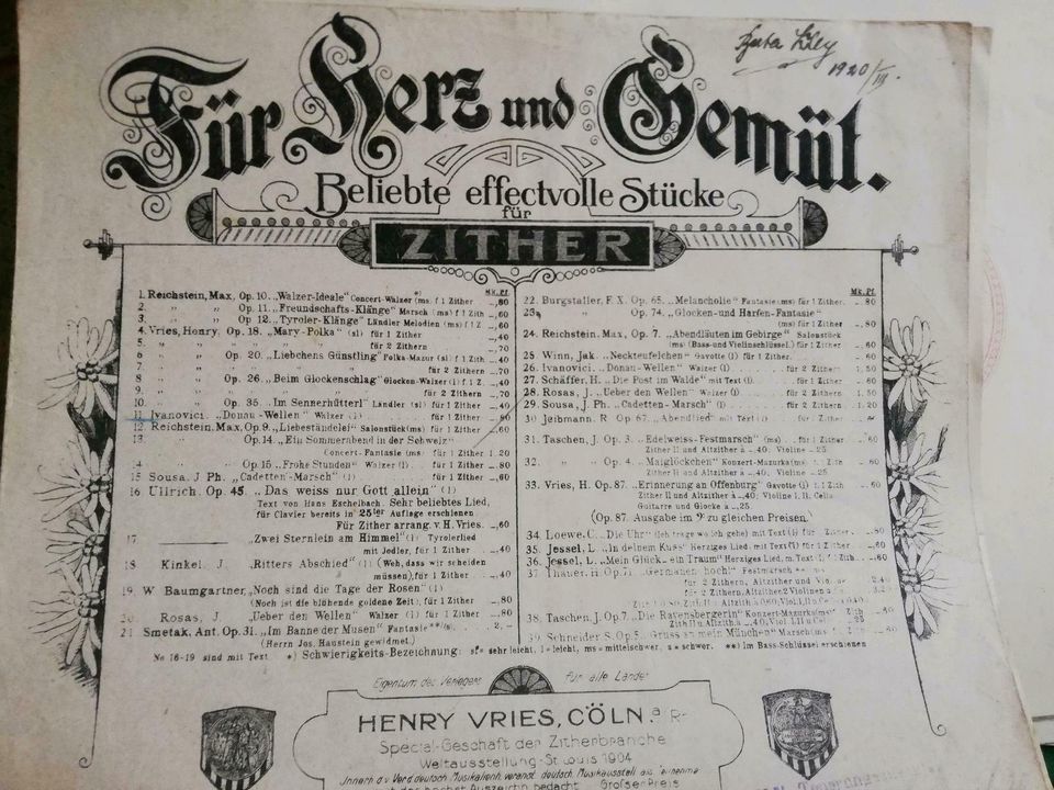 Zither von 1920 mit Notenbuch in Niederwörresbach