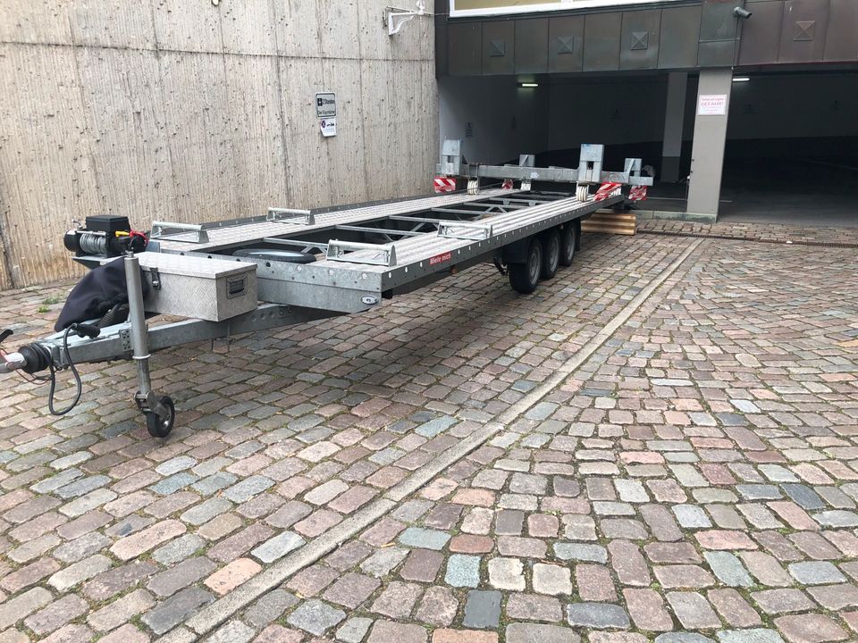 Hafentrailer Transporte in Hamburg