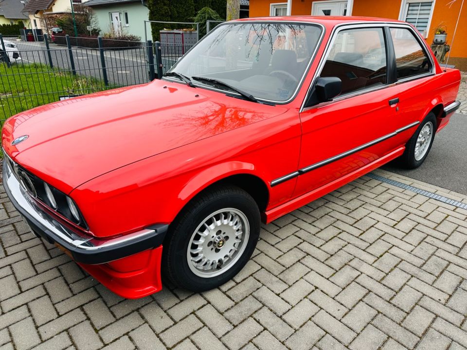BMW 318 i in Naunhof