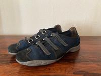 Secondhand, seltene Prada Sneakers, Vintage, 42, blau Berlin - Treptow Vorschau