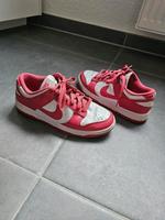 Nike Sneaker Schuhe pink Gr. 39 Mecklenburg-Vorpommern - Stralsund Vorschau
