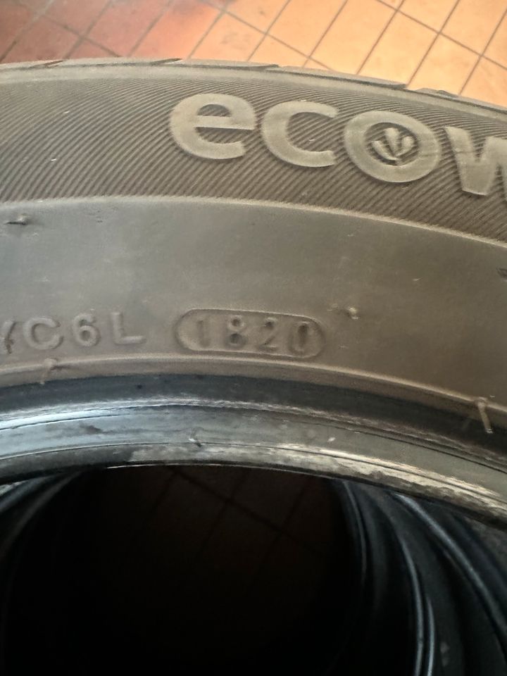 Kumho ecowing 185/55 R15 86H Reifen neuwertig in Neukirchen-Vluyn