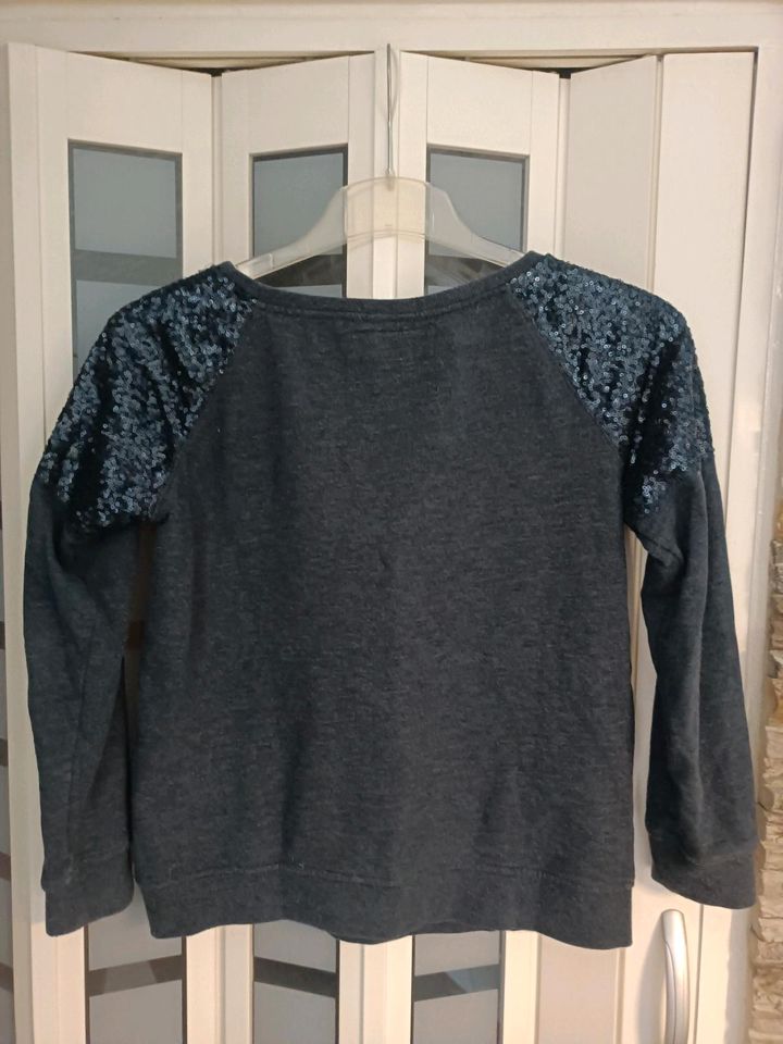 Damen Pullover Review Fourteen gr. L in Krefeld