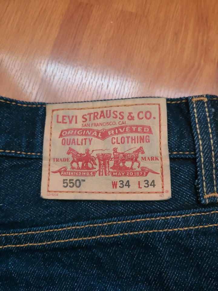 Levi Jeans 34/34 Neu in Köln