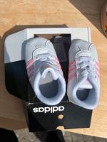 Adidas Erste Schuhe Größe 18 Neu Niedersachsen - Einbeck Vorschau