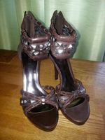 Guess Schuhe  Pumps High Heels Sandalen Gr. 39 Leder Bayern - Hallstadt Vorschau