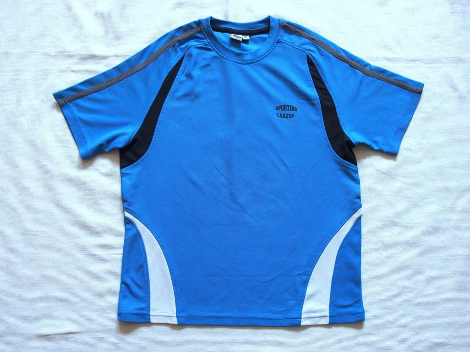 Craine Sport-Shirt blau, Gr. 152 in Köln