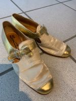 Golden-Cremefarbiger Schuh Größe 37 Bayern - Reisbach Vorschau