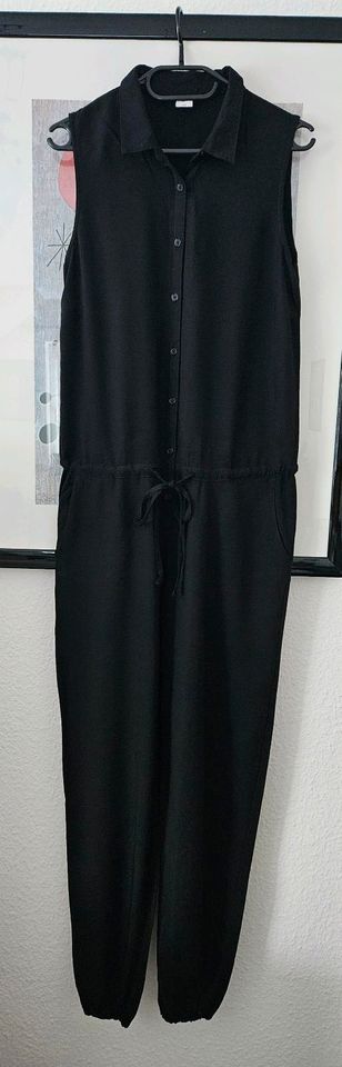 Schwarzer Hosenanzug, Jumpsuit in Gr. 38 in Hagen im Bremischen