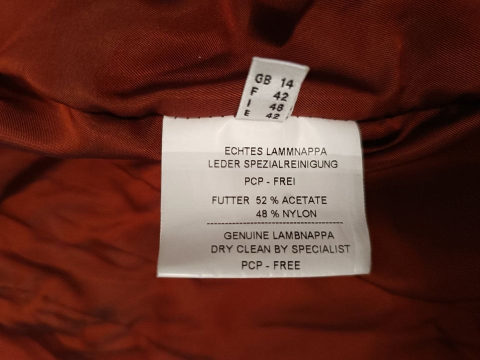 Lederjacke von Christian Berg, rot. Wie neu!!! in Köln