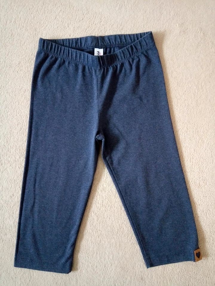 Ernstings family Caprihose Capri Leggings grau Mädchen Größe 128 in Belm