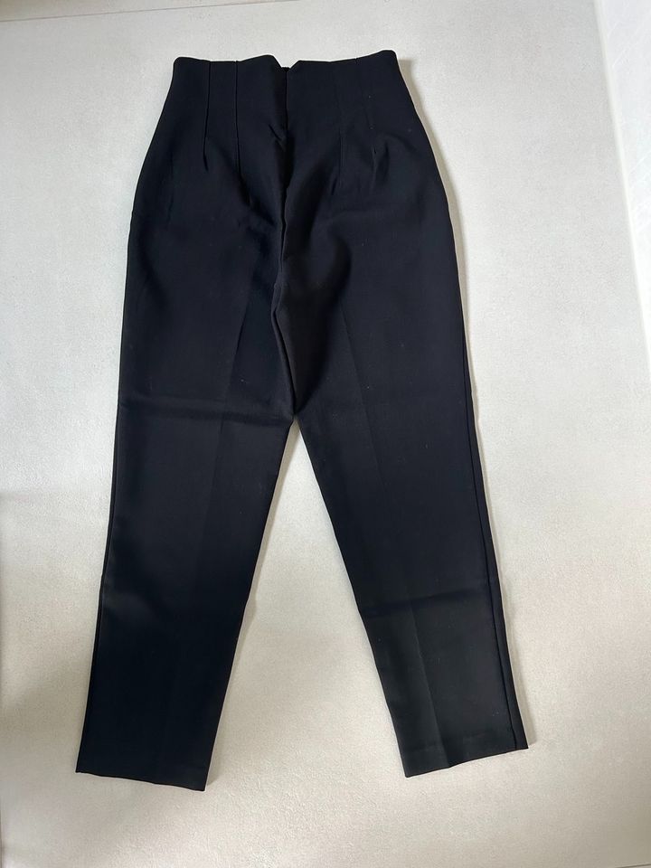 ZARA Hose, schwarz, High Waist, Gr.S in Oberhausen