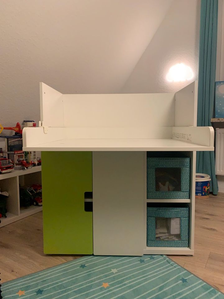 Stuva Ikea Wickeltisch / Schreibtisch in Grebenstein