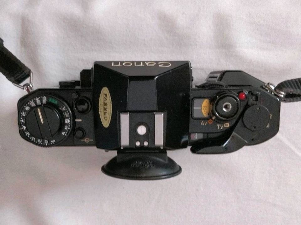 Canon A-1 Kamera mit Zubehör, Spiegelreflexkamera in Pfaffenhofen a.d. Ilm
