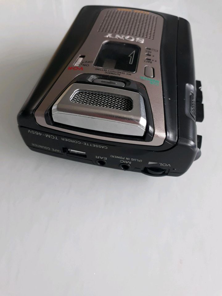 Sony Walkman Aufnahmegerät Kassetten Recorder TCM-465V in Scharbeutz