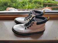 Schuhe wie neu Dr. Martens weiß Baden-Württemberg - Eigeltingen Vorschau