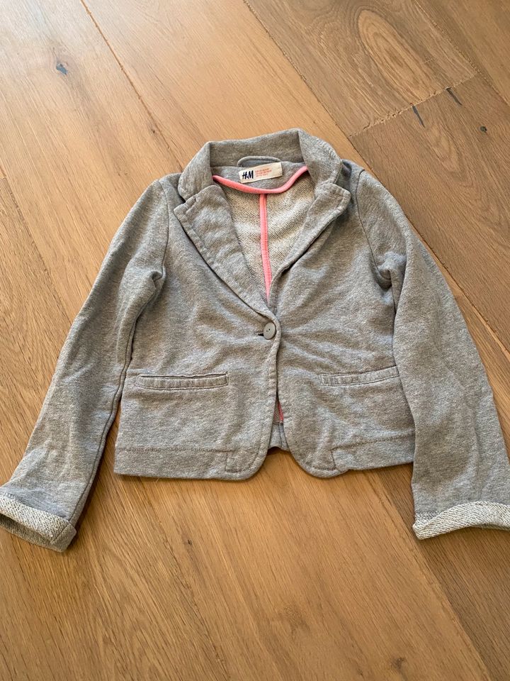 Sweatjacke/Blazer H€M 110 in Wurmlingen