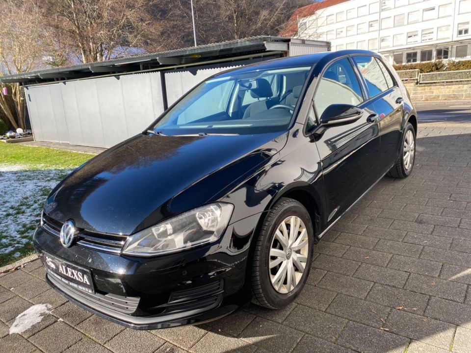 Volkswagen Golf 1.2 TSI 63kW BMT Golf 7 Klima Sitzhzg SH ge in Albstadt