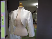 Braut Bolero, Creme, ungetragen, Brautjacke, Taft, Gr. 36 und meh Bayern - Traunstein Vorschau