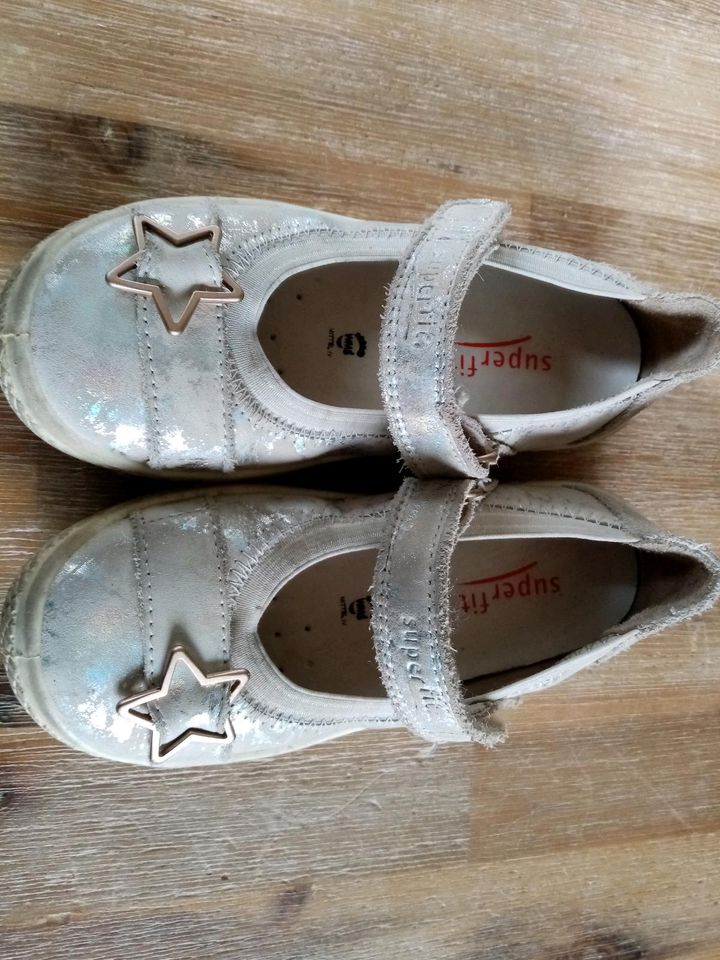 Superfit Ballerina beige metallic mit Sternschnalle Gr. 26 in Gunzenhausen