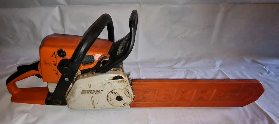 Stihl Kettensäge MS 240 C mit zubehör in Eberswalde