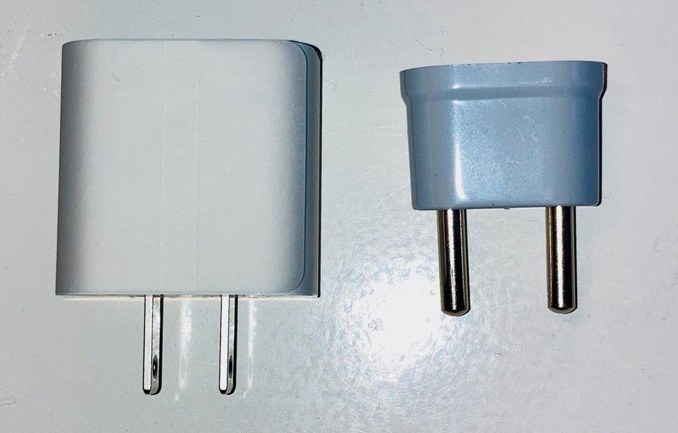 20W Apple USB‑C Power Adapter, Orignal, US-Modell in Limeshain