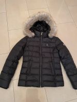 Tommy Hilfiger Jeans Winterjacke schwarz  Jacke, Gr. XS, NEU Häfen - Bremerhaven Vorschau