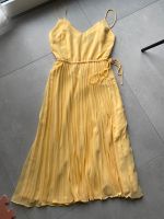 Plissiertes Midikleid ASOS Baden-Württemberg - Plüderhausen Vorschau