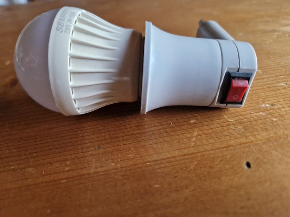 Lampe Stecker Schalter LED Nachtlicht in Limeshain