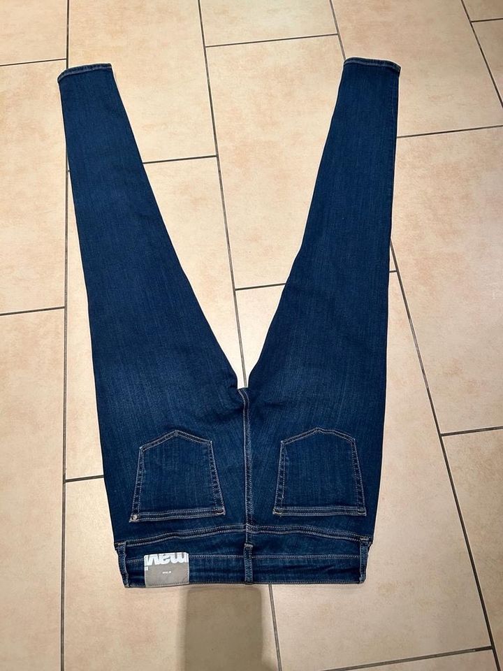 Mavi Jeans Damen Größe 38 Neuwertig in Stockstadt
