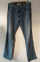 Wrangler Jeans Gr. W34/L36  ( 52) hellblau Niedersachsen - Oldenburg Vorschau