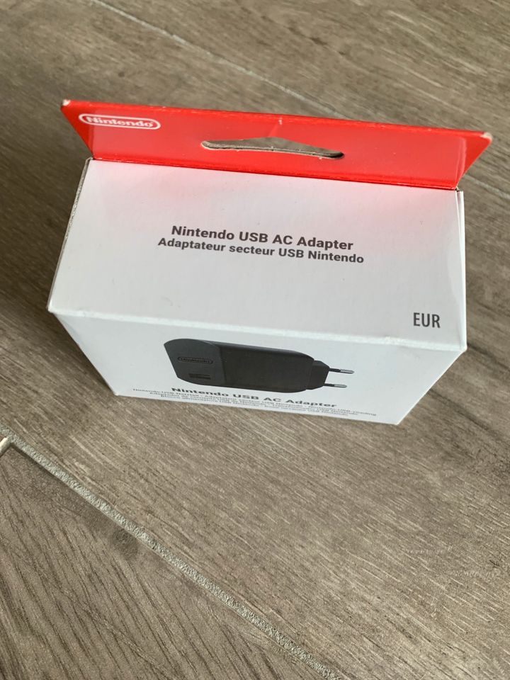 NEU Nintendo Classic Mini USB AC Adapter Laden Ladegerät in Großhansdorf