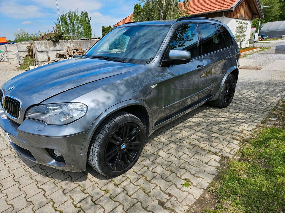 BMW X5 3,0 Diesel M-Sport in Rott am Inn