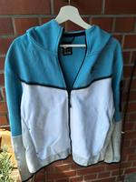 Nike Sportjacke,  Gr. M Hannover - Linden-Limmer Vorschau