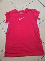 Nike Dri-Fit Tshirt in Gr 152/158 Bayern - Sulzbach a. Main Vorschau