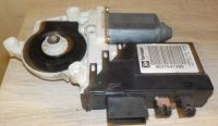 Citroen C5 2002 Fensterheber Motor vorne R oder L 9637541380 Niedersachsen - Aurich Vorschau