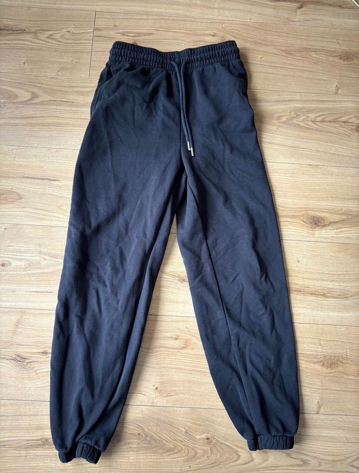 H&M Jogginghose Gr.36/S Hose Schwarz Top! in Geesthacht