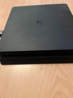 PlayStation 4 mit Zubehör Brandenburg - Annahütte Vorschau