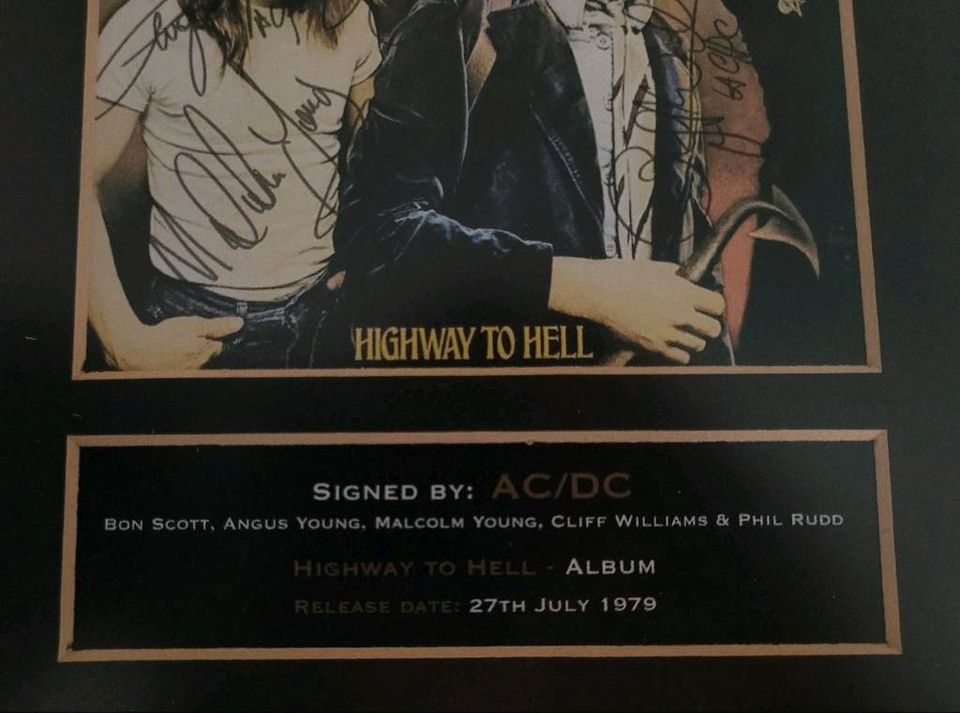 Rarität ACDC Gold CD Highway to hell. Limitiert in Haigerloch