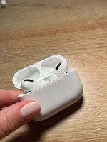 AirPods Pro 1. Gen mit Zubehör & OVP - sehr guter Zustand Hannover - Vahrenwald-List Vorschau