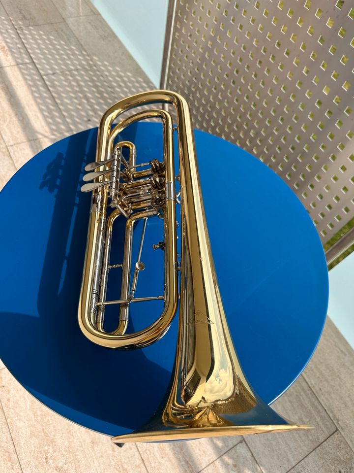 Basstrompete Miraphone Modell 37 in Bb in Gersthofen