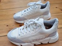 Sneaker von Selected Femme, Leder/Wildleder, Ivory, Größe 37, neu Friedrichshain-Kreuzberg - Friedrichshain Vorschau