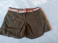 Madonna Shorts kurze Hose Sommerhose Gr. M mit Gürtel Nordrhein-Westfalen - Brakel Vorschau