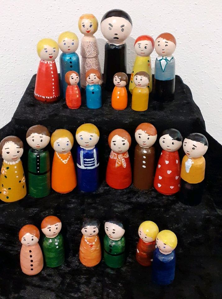 Aufstellungsfiguren für d. systemische Famielienbrett in Barth