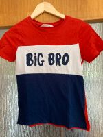 H&M T-Shirt Big Bro Gr.134/140 Nordrhein-Westfalen - Büren Vorschau