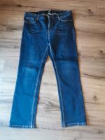 Damen Jeans Gr 40 dehnbar Hessen - Fernwald Vorschau