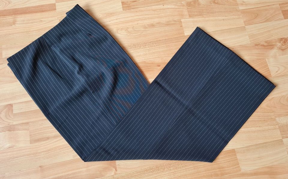 Benetton schwarze Anzughose/ Stretch-Hose Business Hose Gr.38 NEU in Mülheim (Ruhr)